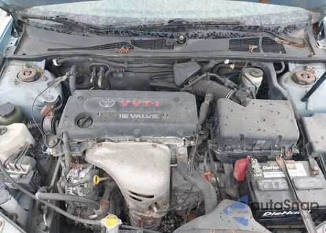 2005 Toyota Camry Le z USA, uszkodzony, nr VIN 4T1BE32K45U583288